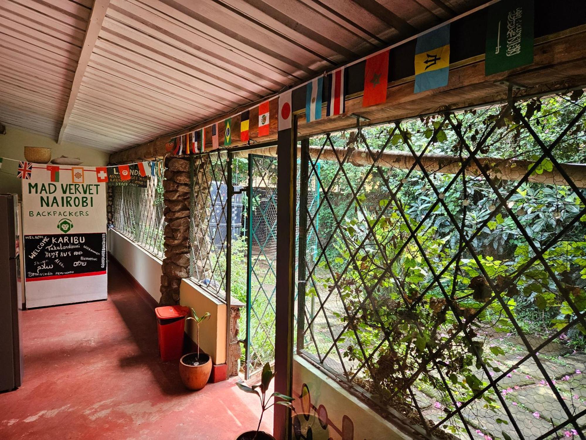 Mad Vervet Nairobi Backpackers Hostel Exterior photo